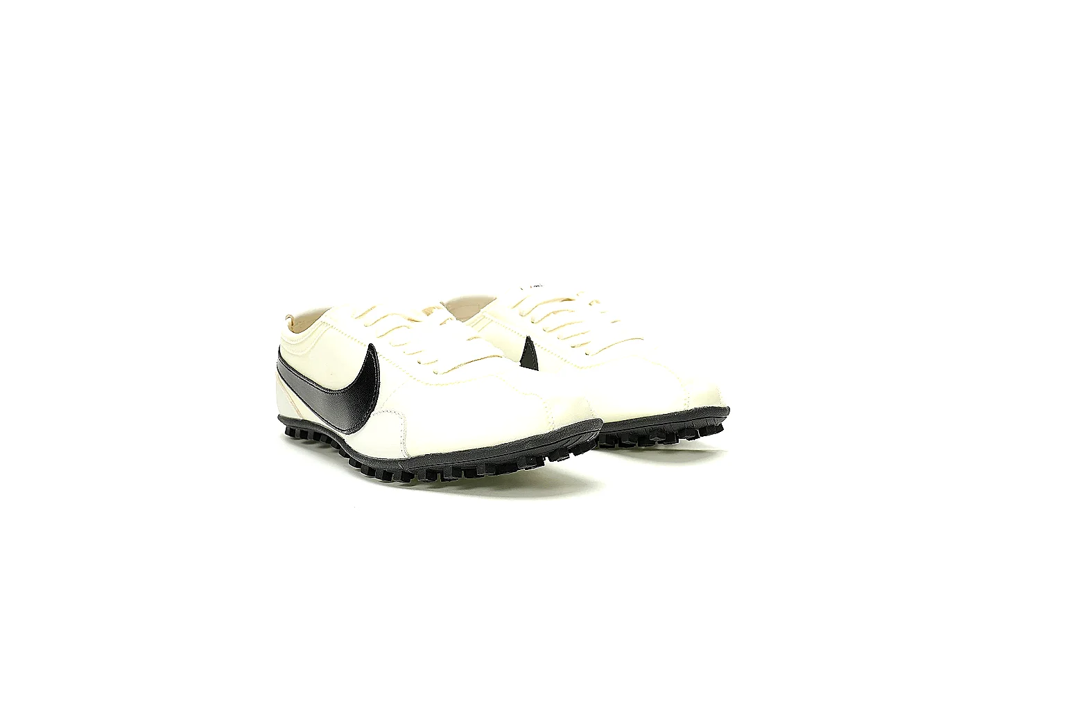 Kako Scout comparison images for Nike Cream Black Low Court Sneaker thumbnail 4
