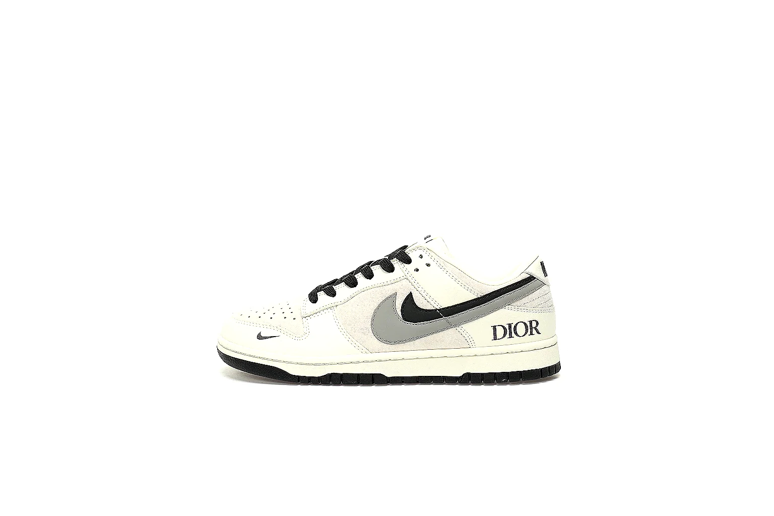 Kako Scout comparison images for Nike Cream Black Premium Low Sneaker
