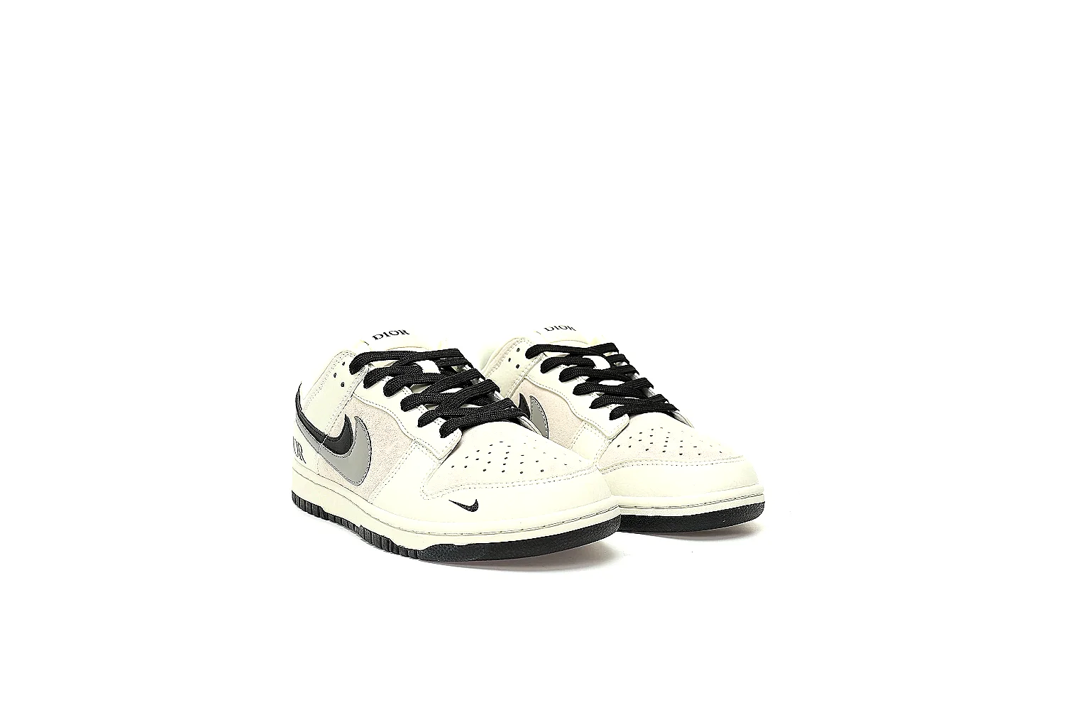 Kako Scout comparison images for Nike Cream Black Premium Low Sneaker thumbnail 5