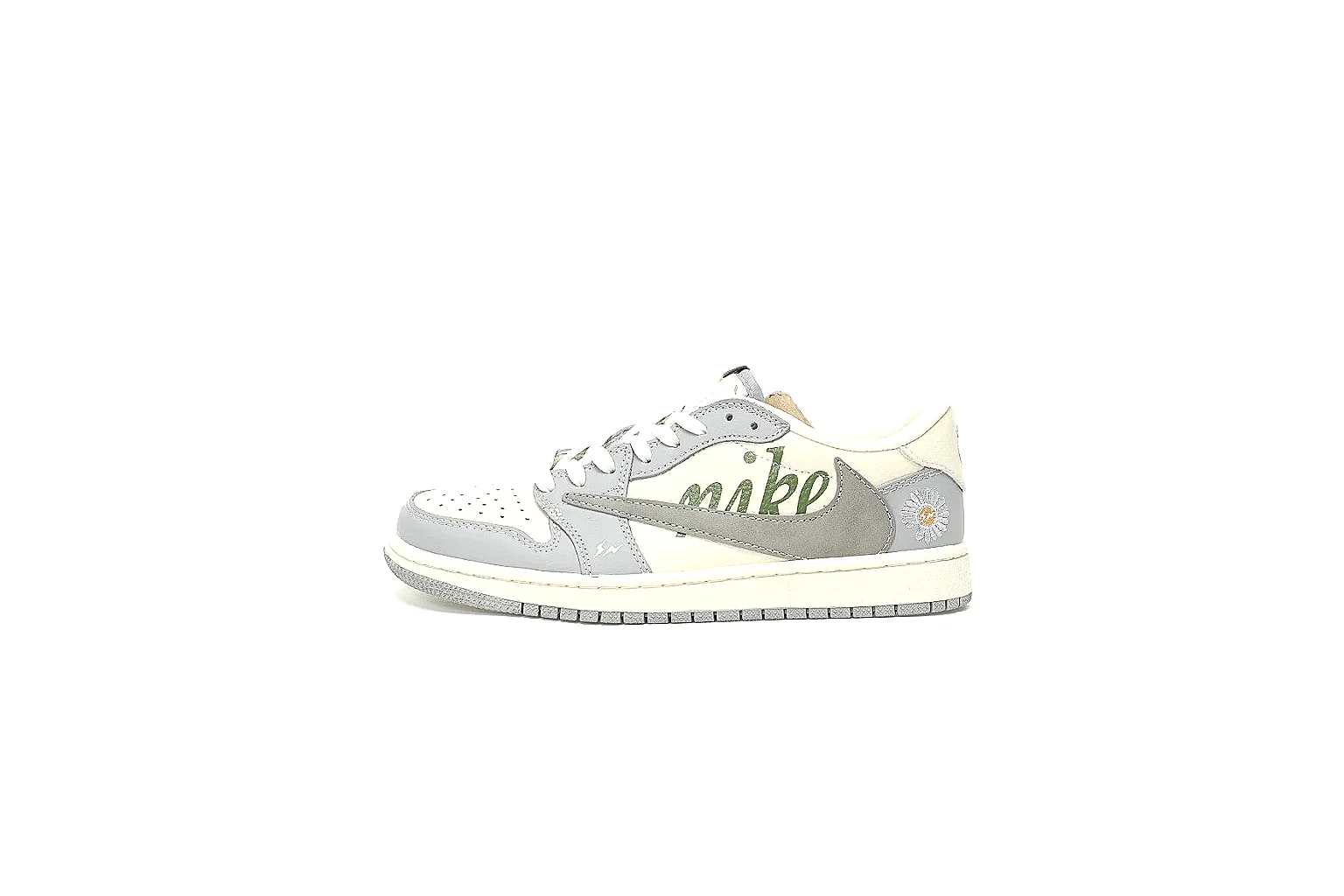 Kako Scout comparison images for Nike Cream Olive Low Court