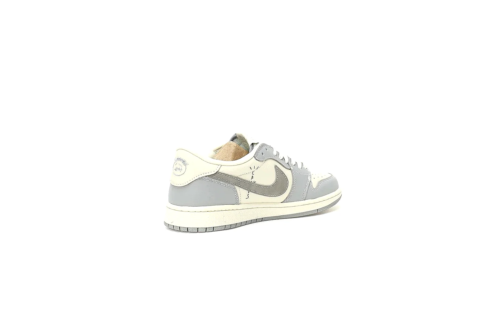 Kako Scout comparison images for Nike Cream Olive Low Court thumbnail 6