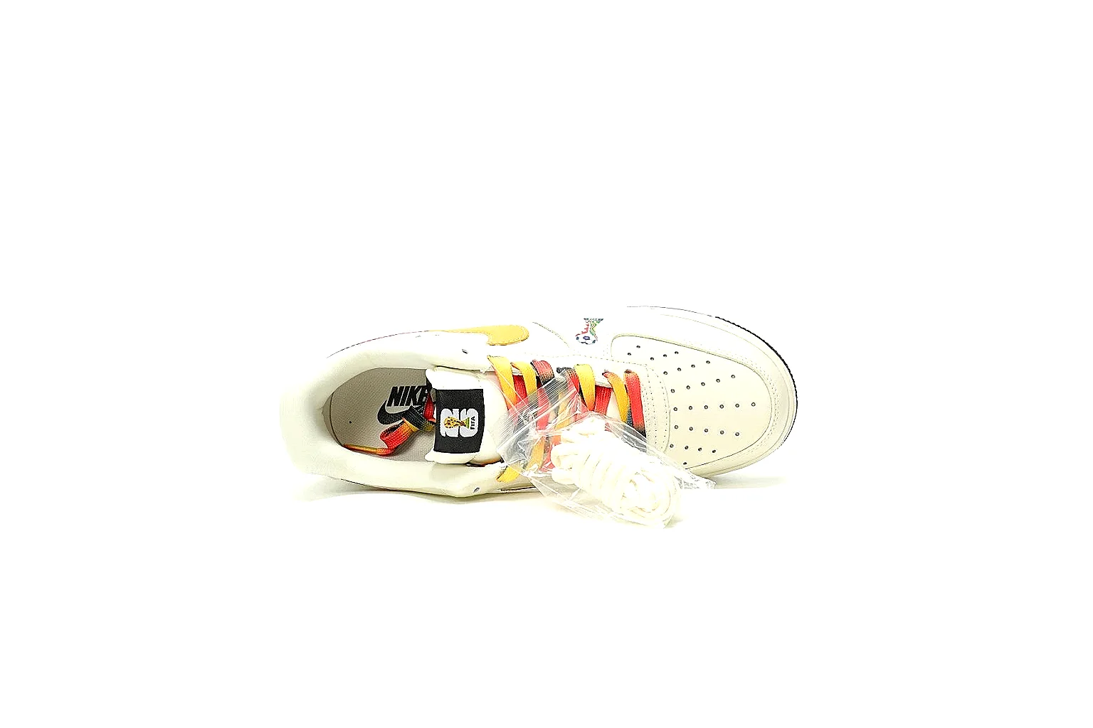 Kako Scout comparison images for Nike Cream Orange Low Court Sneaker thumbnail 2