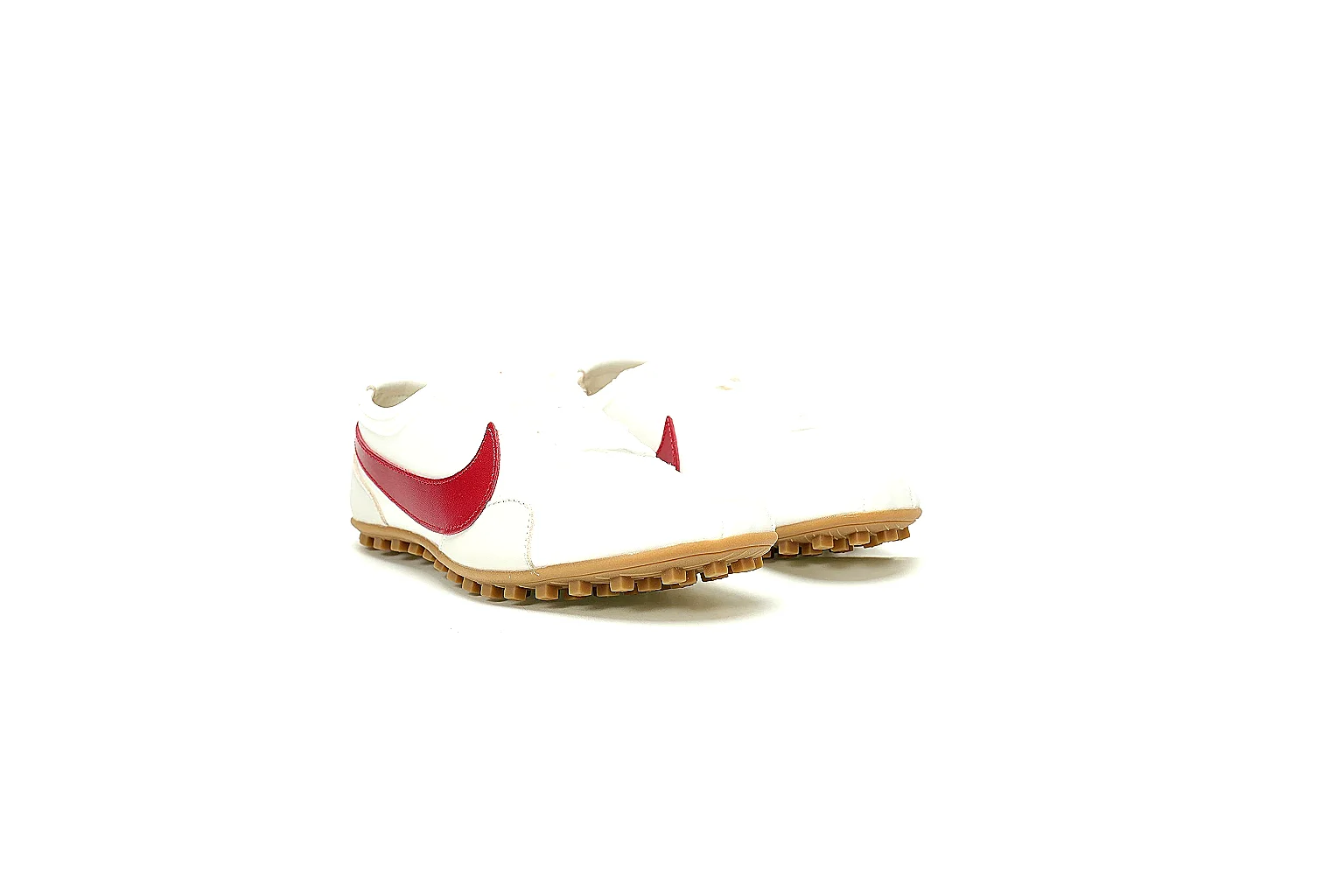 Kako Scout comparison images for Nike Cream Red Low Court Sneaker thumbnail 4