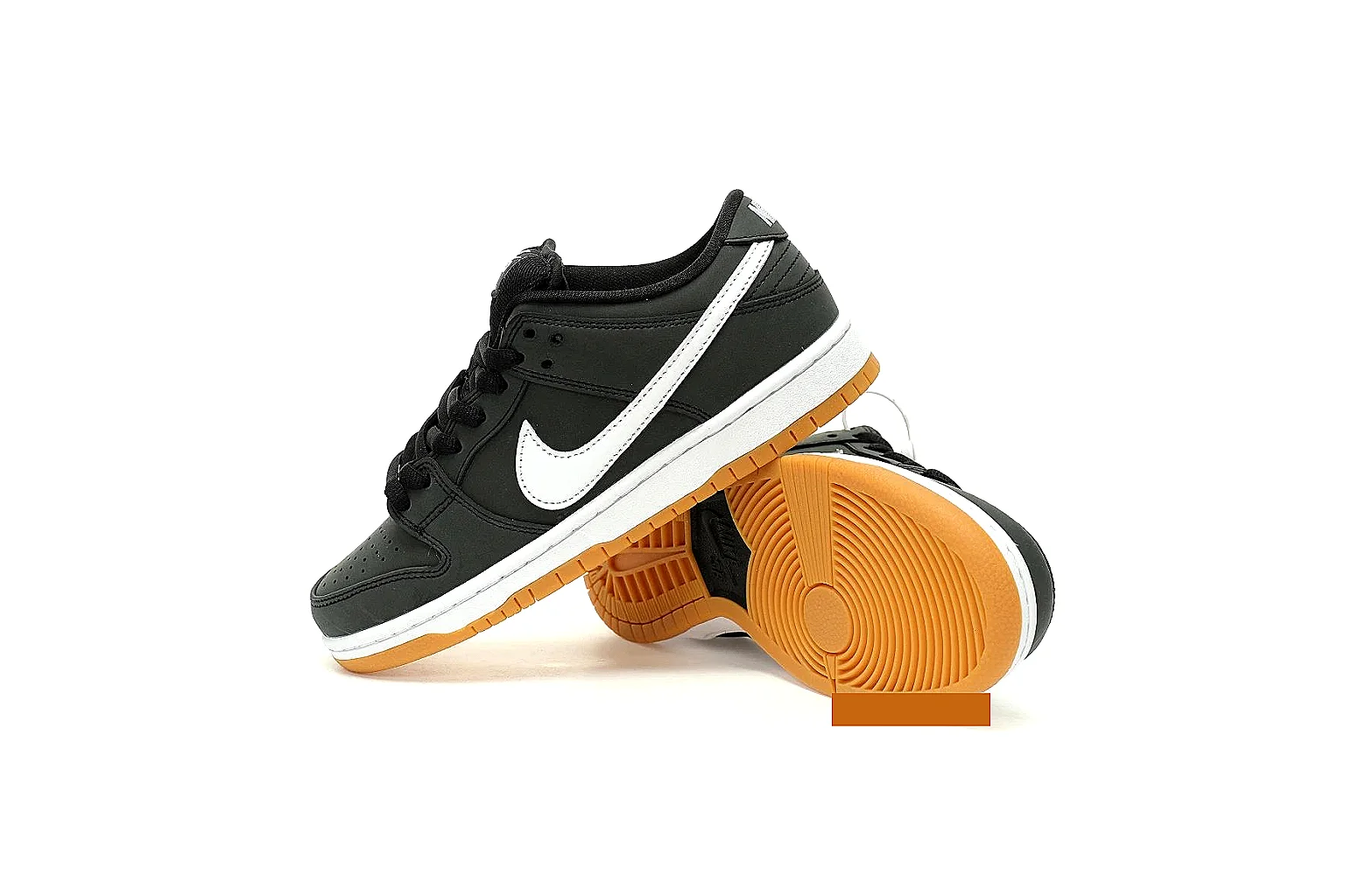 Nike Dunk Low Black Gum 0784 comparison signal note six-photo gallery thumbnail 2