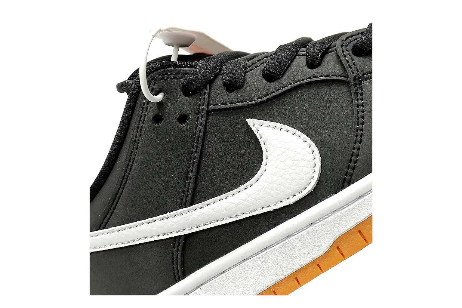 Nike Dunk Low Black Gum 0784 comparison signal note six-photo gallery thumbnail 6