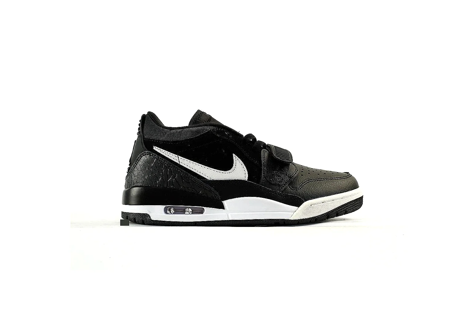 Nike Dunk Low Black White Sneaker 5375 comparison gallery with QC evidence thumbnail 2