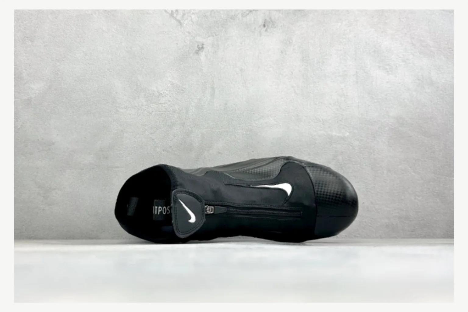 Nike Air Foamposite Black Mid Top comparison proof image SKU 1182167379 thumbnail 2