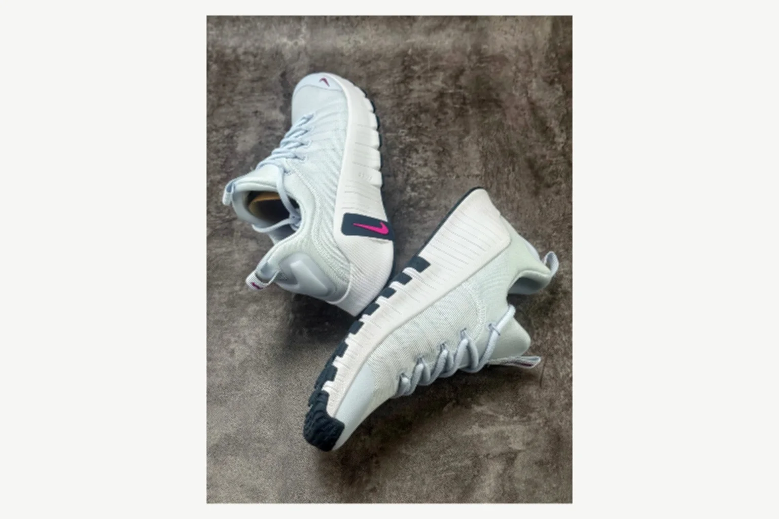 Nike Free Metcon Mixed Sneakers comparison signal image SKU 1182167335 thumbnail 2