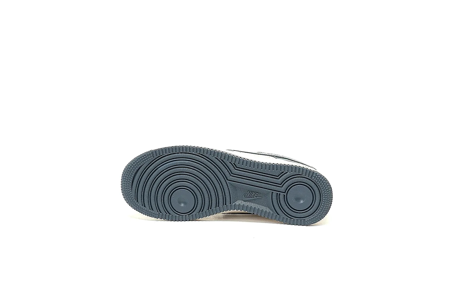 Kako Scout comparison images for Nike Gray Blue Low Court thumbnail 4