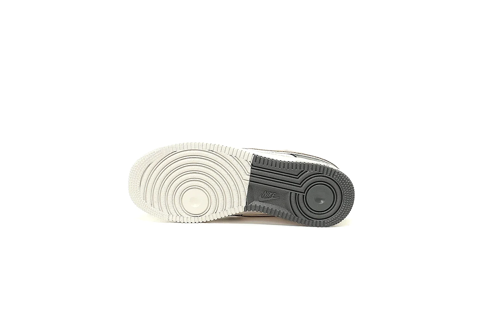 Kako Scout comparison images for Nike Gray Brown Low Court thumbnail 4