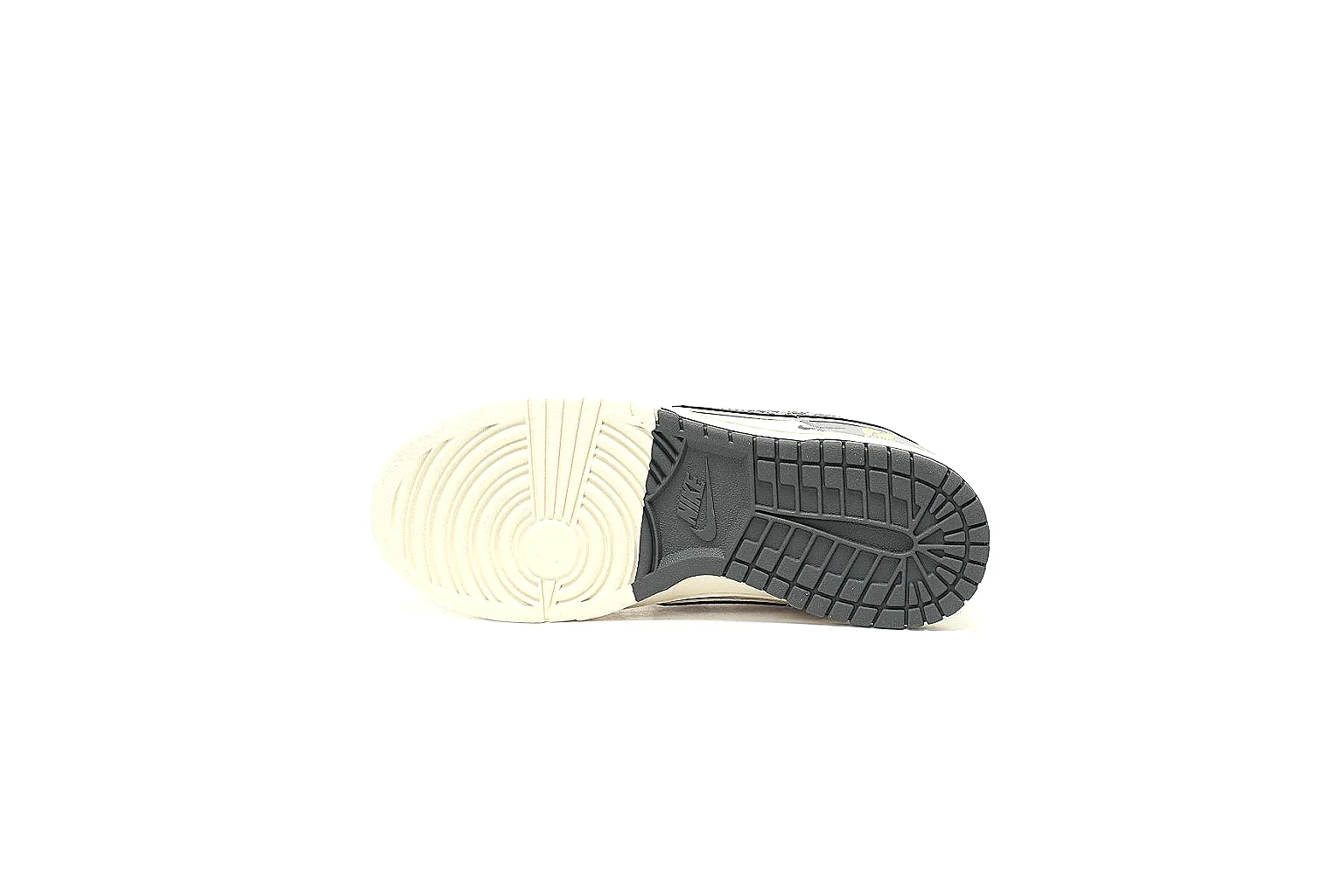 Kako Scout comparison images for Nike Gray White Low Court thumbnail 4