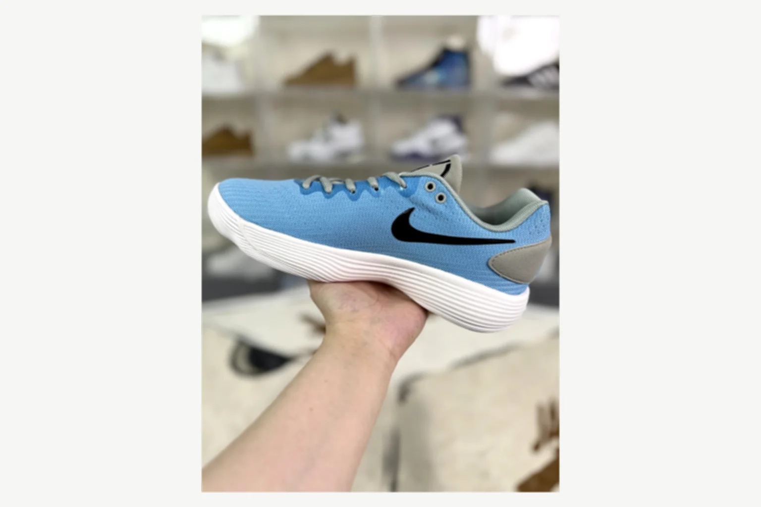 Nike Hyperdunk 2017 White Blue High Top comparison proof image SKU 1194923928 thumbnail 2