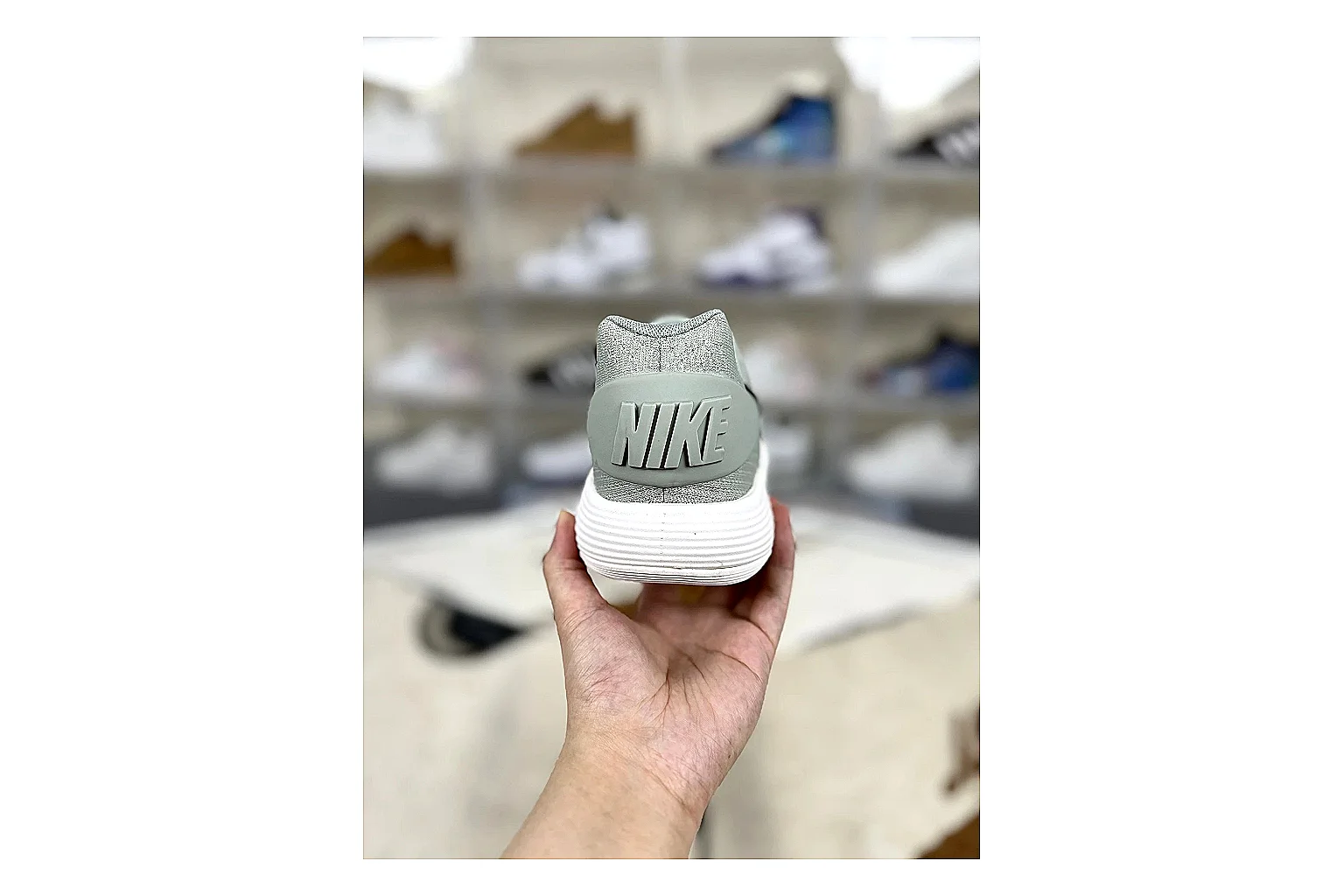 Nike Hyperdunk Mixed Sneakers comparison signal image SKU 1194923611 thumbnail 2