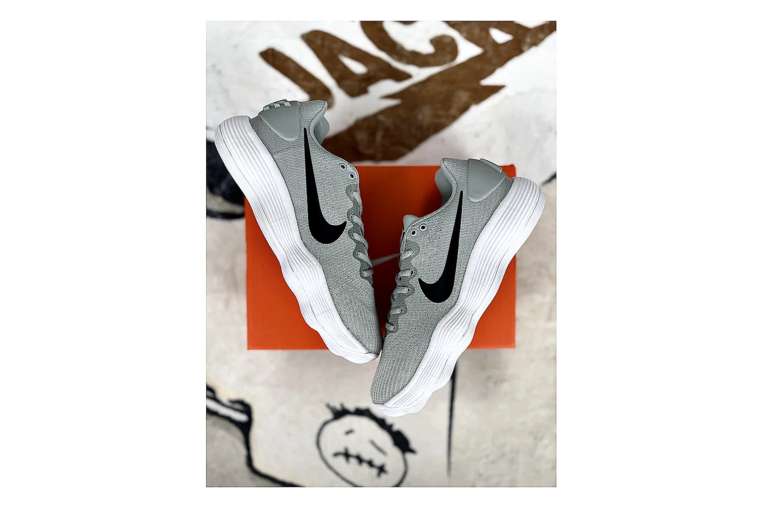 Nike Hyperdunk Mixed Sneakers comparison signal image SKU 1194923611 thumbnail 4