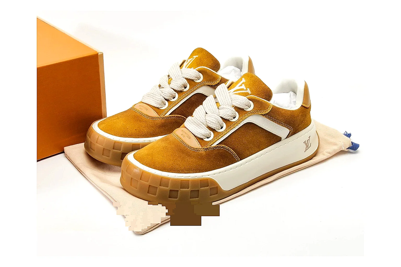 kakoscout.com Nike Low Court Brown White comparison signal card six-photo gallery thumbnail 2