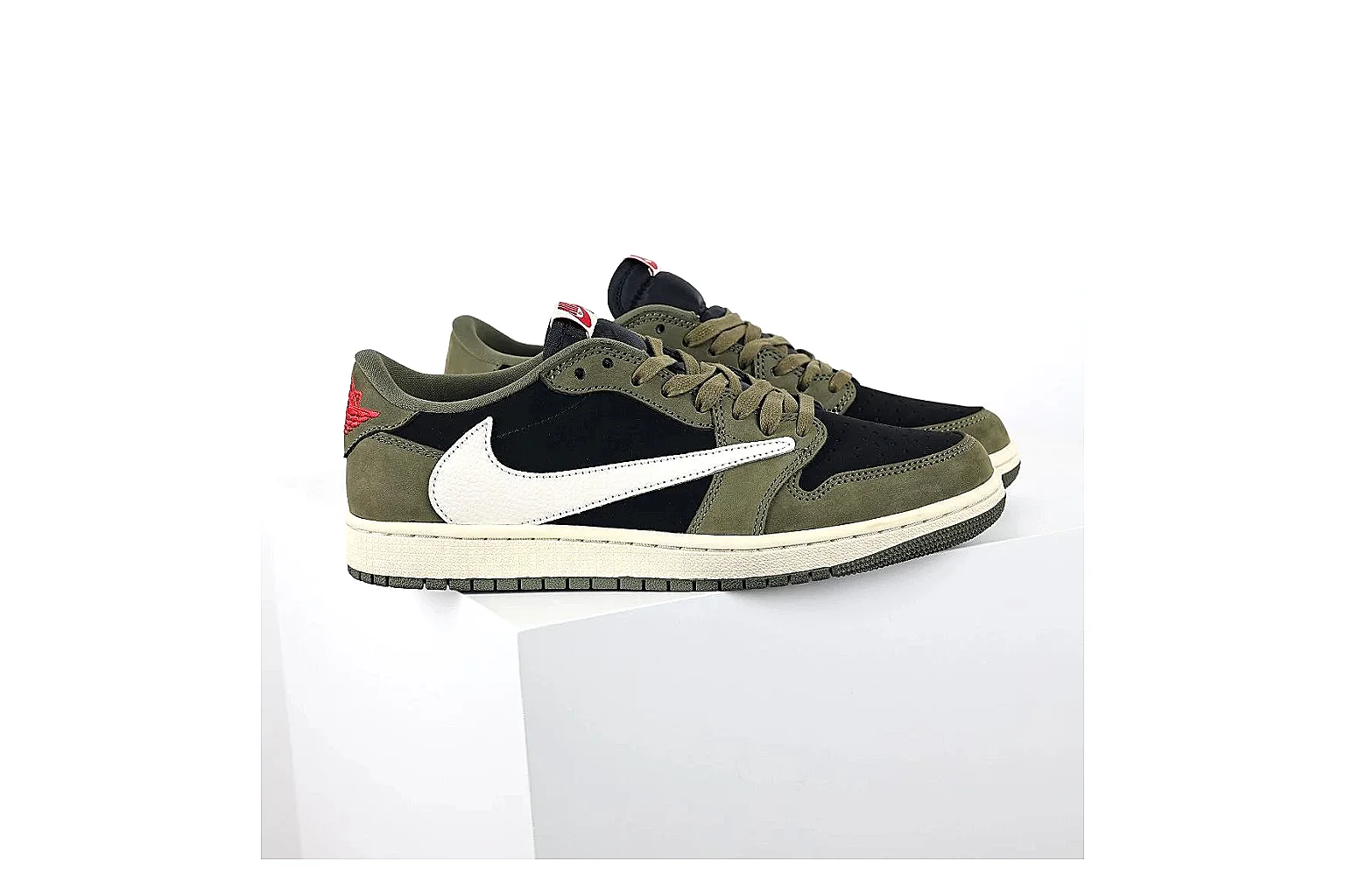 kakoscout.com Nike Low Court Olive White comparison signal card six-photo gallery