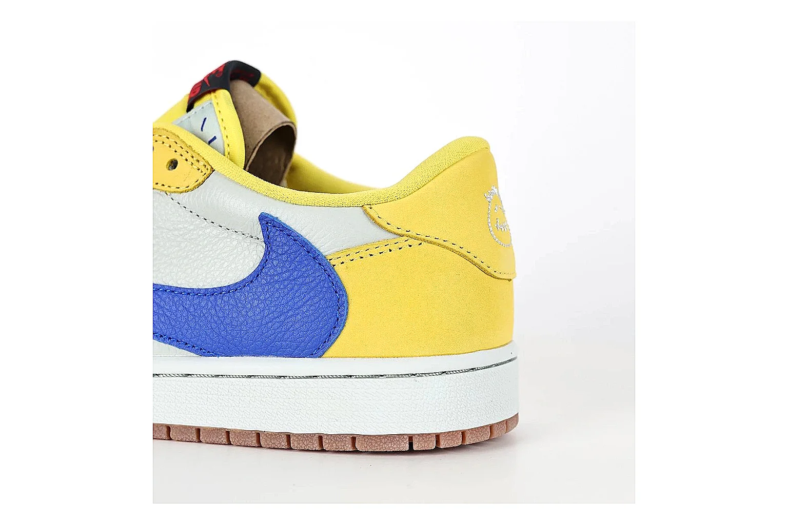 kakoscout.com Nike Low Court Yellow Blue comparison signal card six-photo gallery thumbnail 3