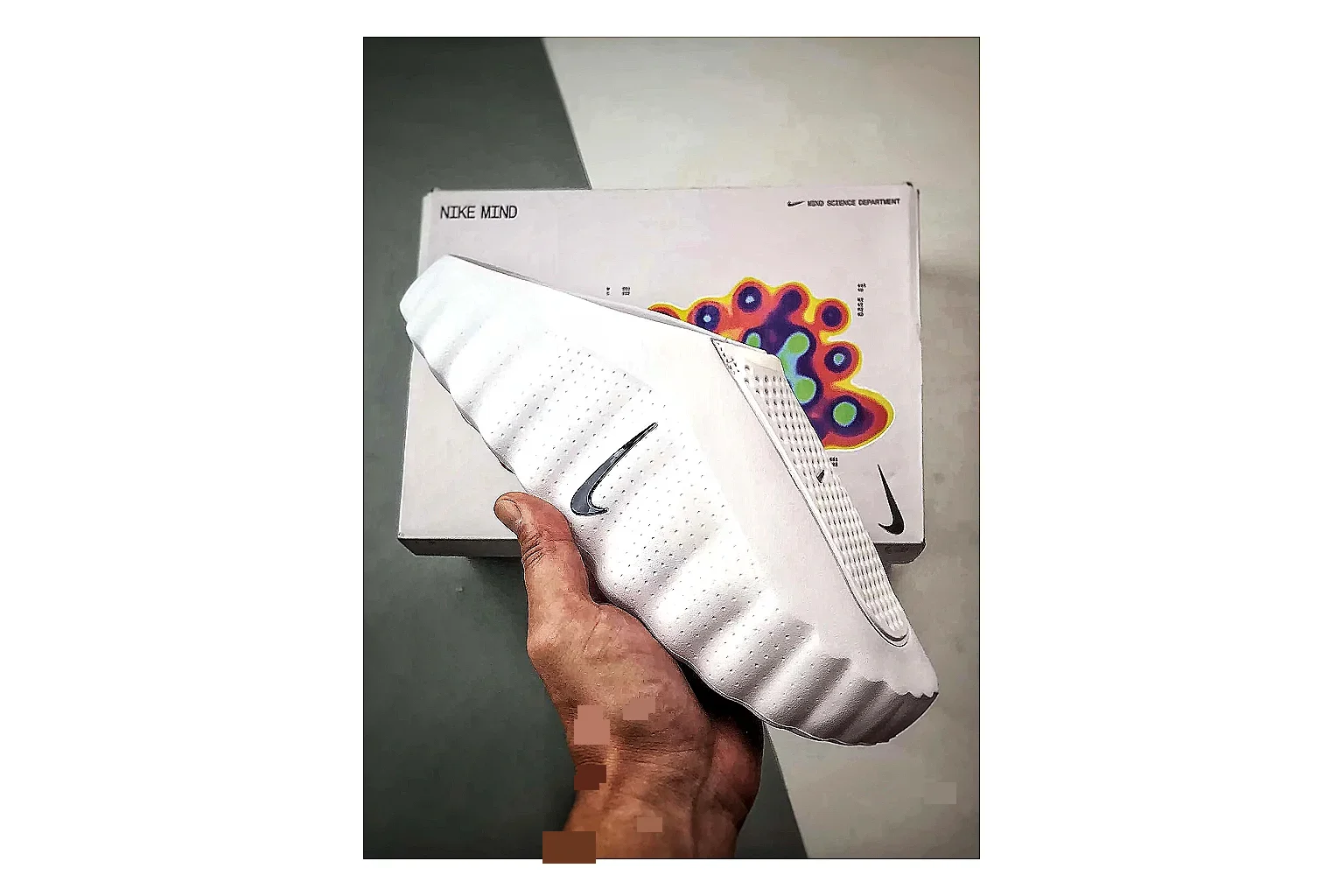 Nike Mind 001 White Sneakers comparison signal image SKU 1182166986