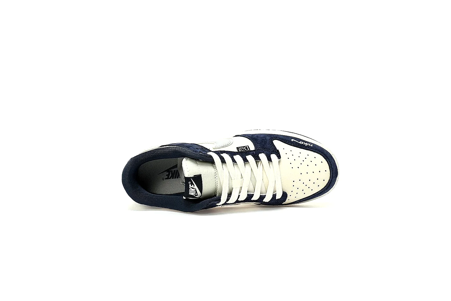Kako Scout comparison images for Nike Navy Cream Low Court thumbnail 2