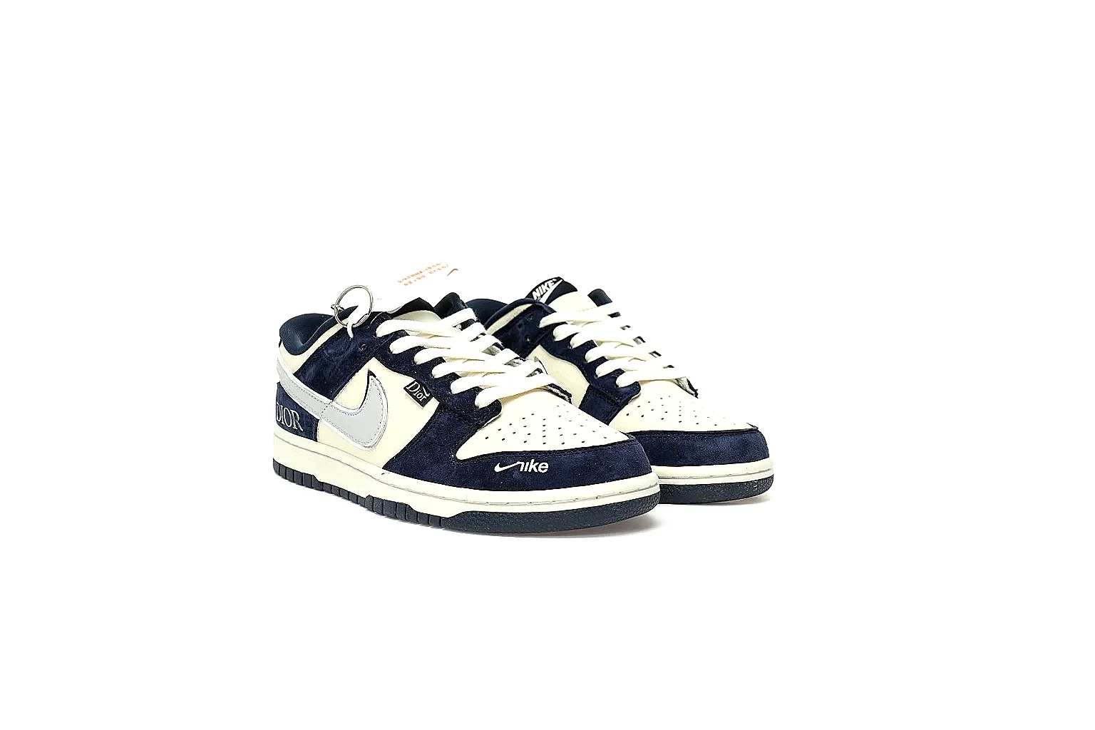 Kako Scout comparison images for Nike Navy Cream Low Court thumbnail 4