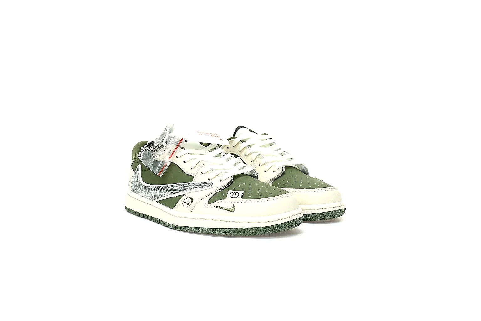 Kako Scout comparison images for Nike Olive Cream Low Court thumbnail 4