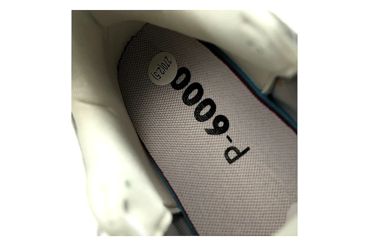 Nike P-6000 style Silver Black 7402 comparison signal note six-photo gallery thumbnail 3