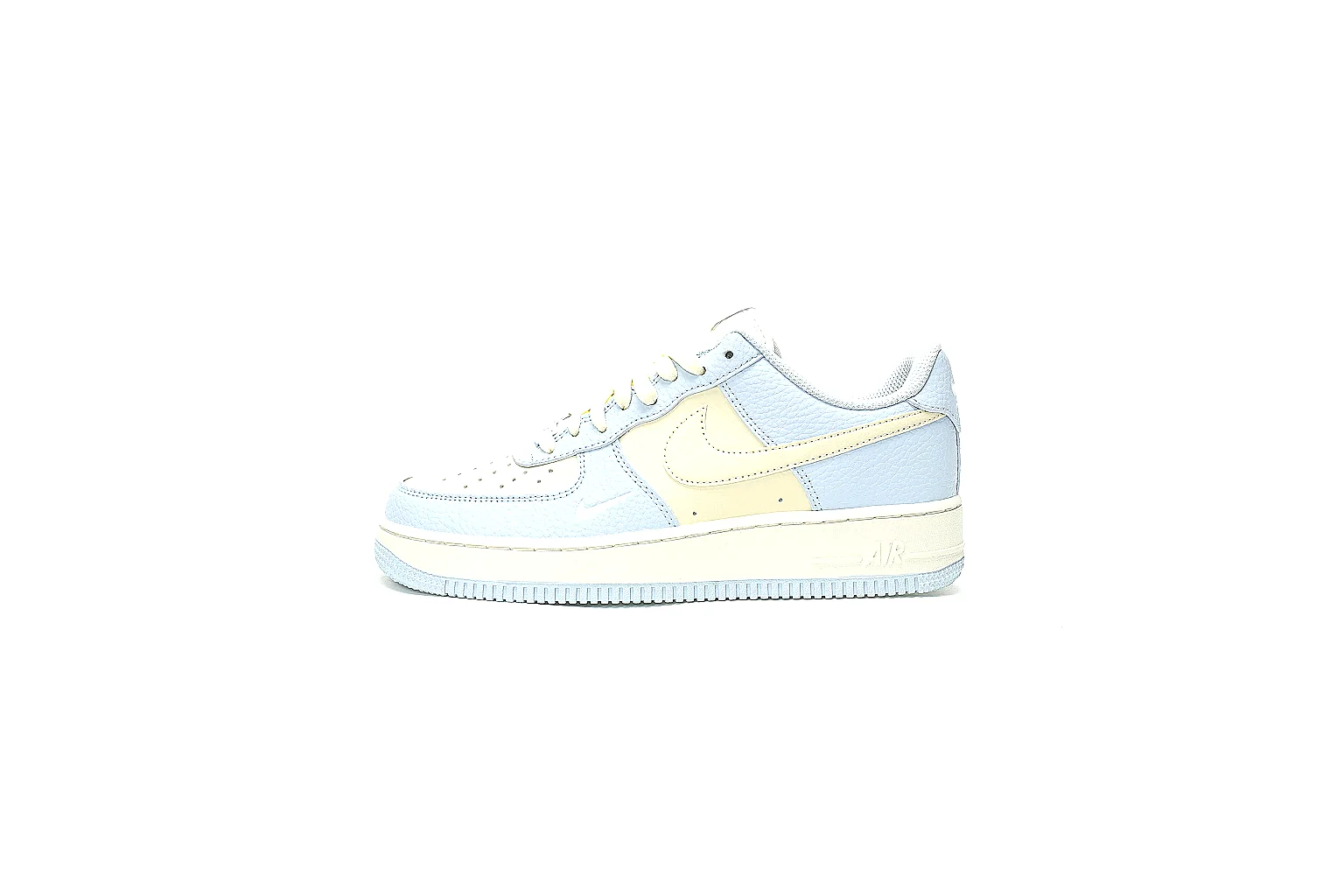 Kako Scout comparison images for Nike Pale Blue Low Court Sneaker
