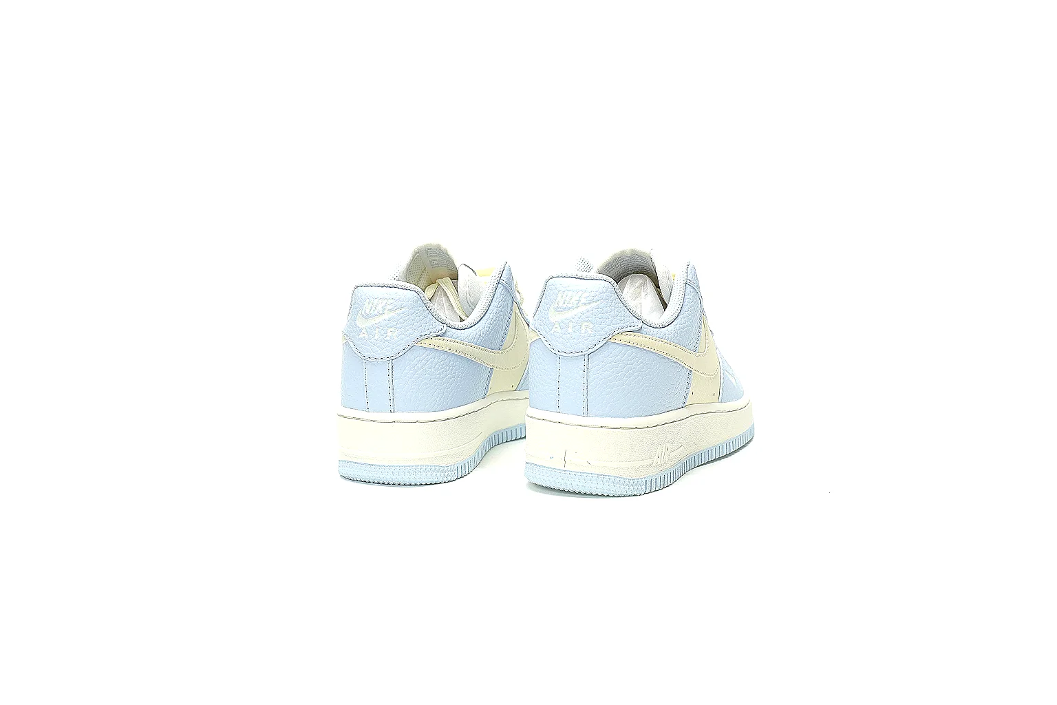 Kako Scout comparison images for Nike Pale Blue Low Court Sneaker thumbnail 5