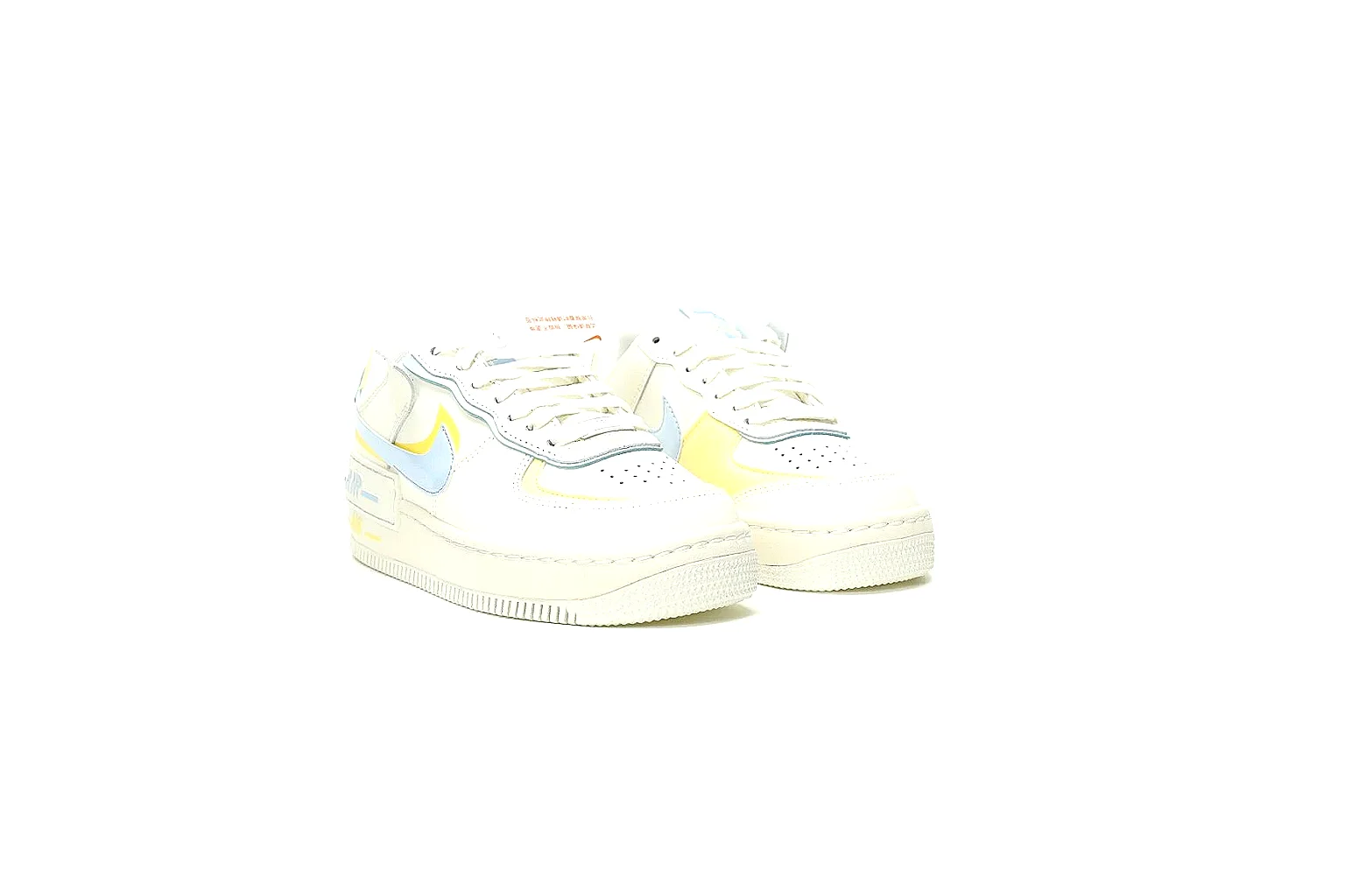 Kako Scout comparison images for Nike Pale Yellow Low Court Sneaker thumbnail 4