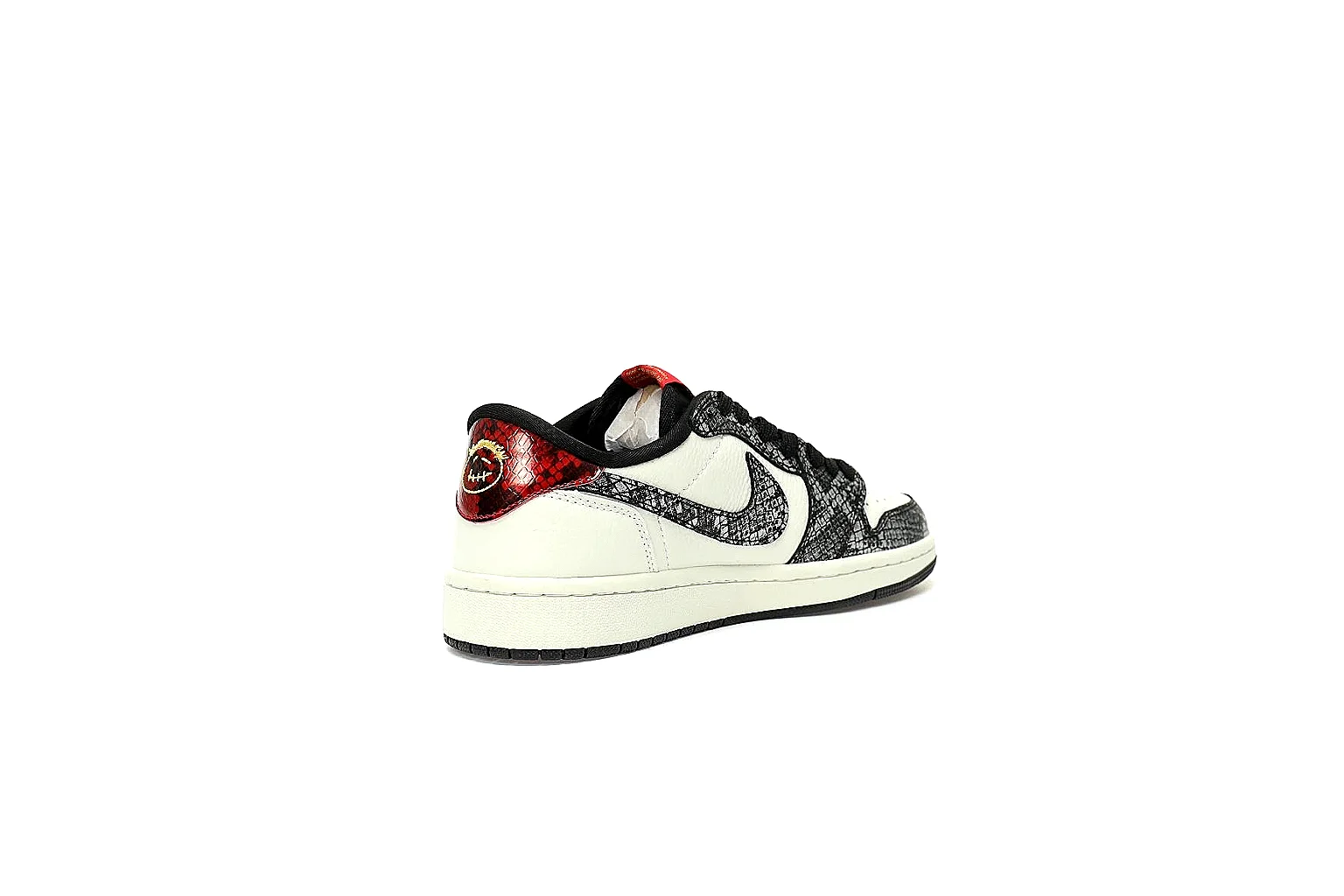 Kako Scout comparison images for Nike Red Black Low Court
