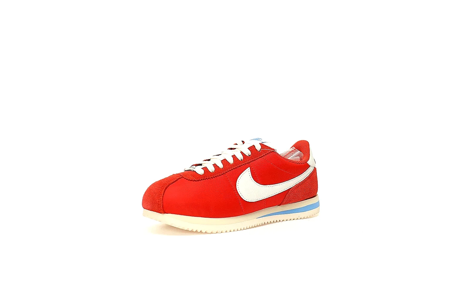 Kako Scout comparison images for Nike Red Low Court Sneaker thumbnail 6