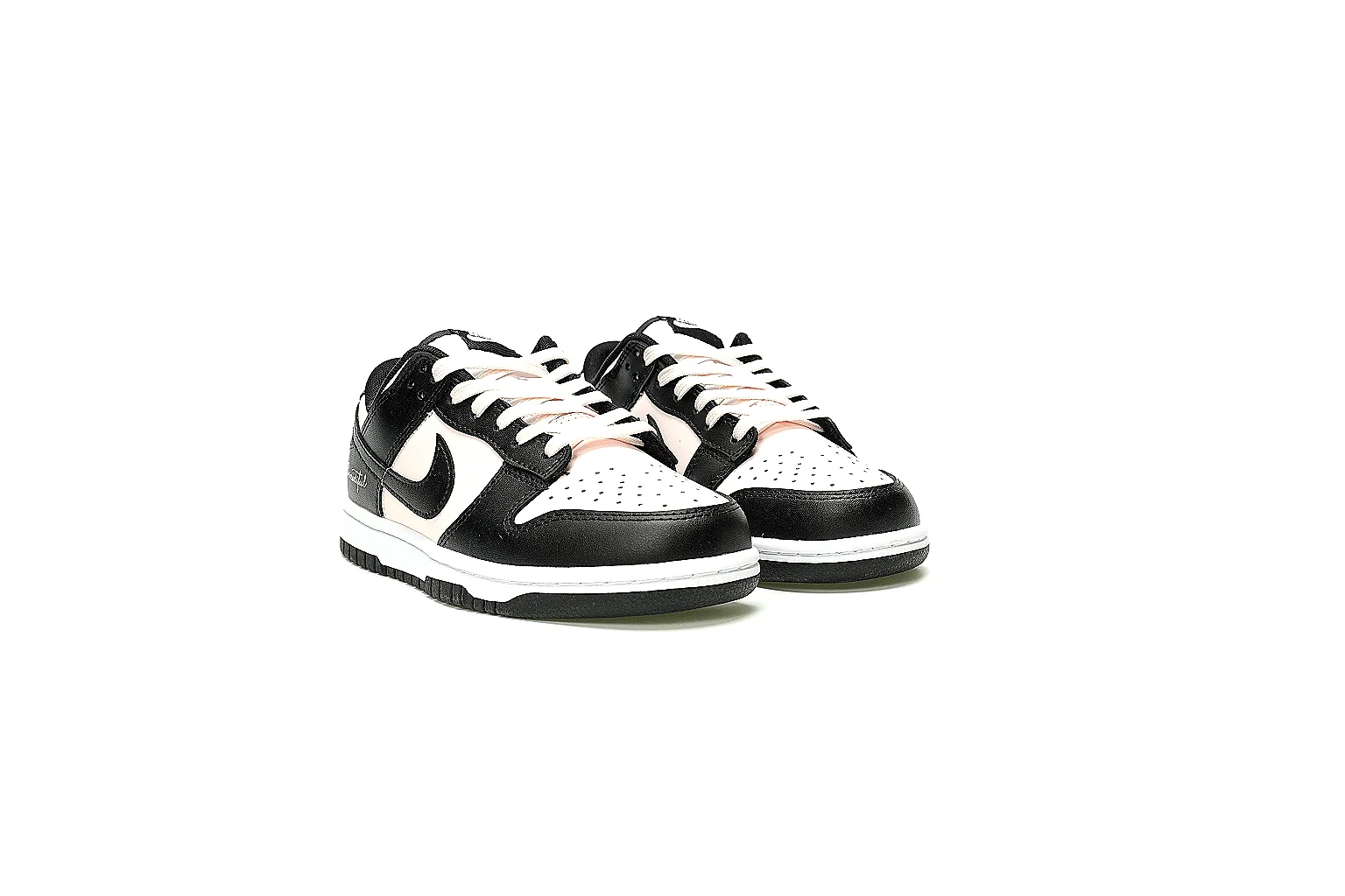 Kako Scout comparison images for Nike Red Pink Runner thumbnail 4