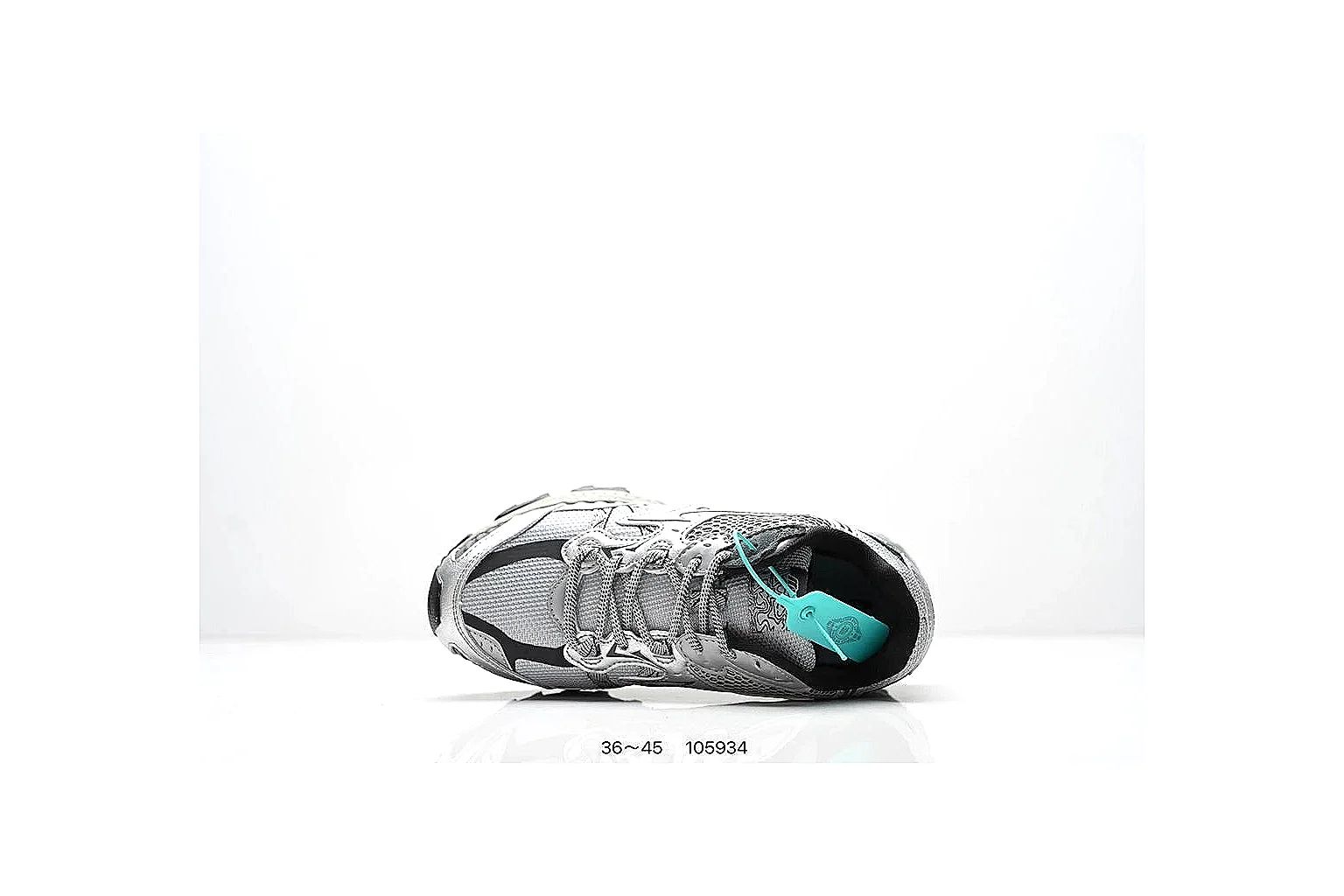 kakoscout.com Nike Retro Runner Silver Gray comparison signal card six-photo gallery thumbnail 3