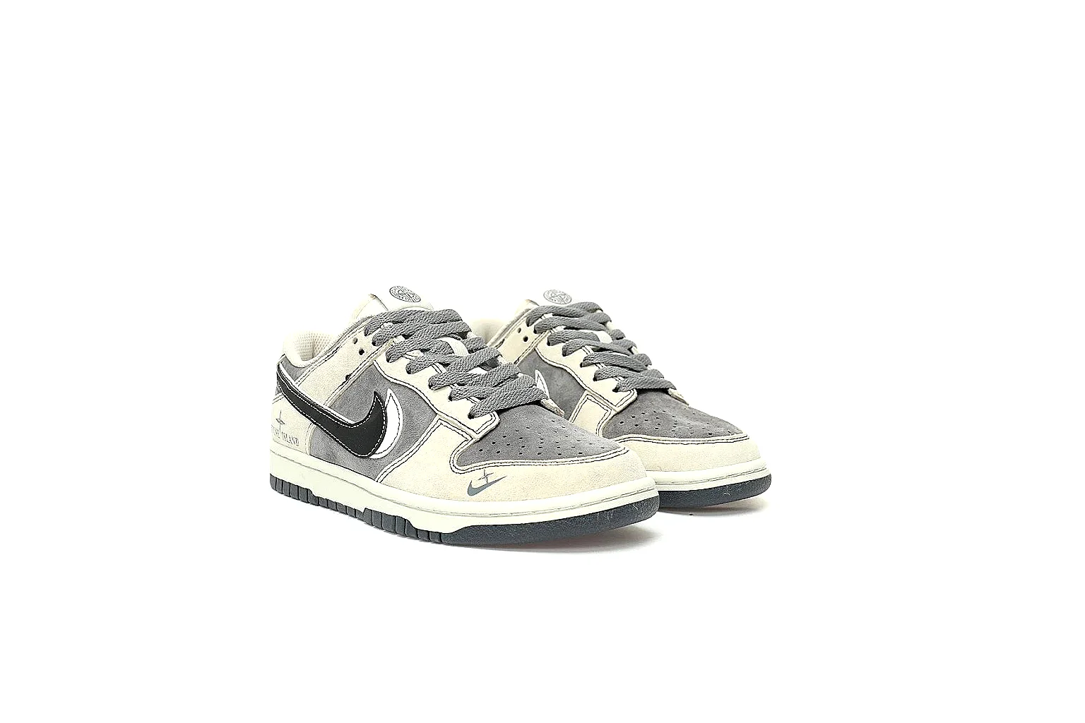 Kako Scout comparison images for Nike Silver Gray Low Court thumbnail 5