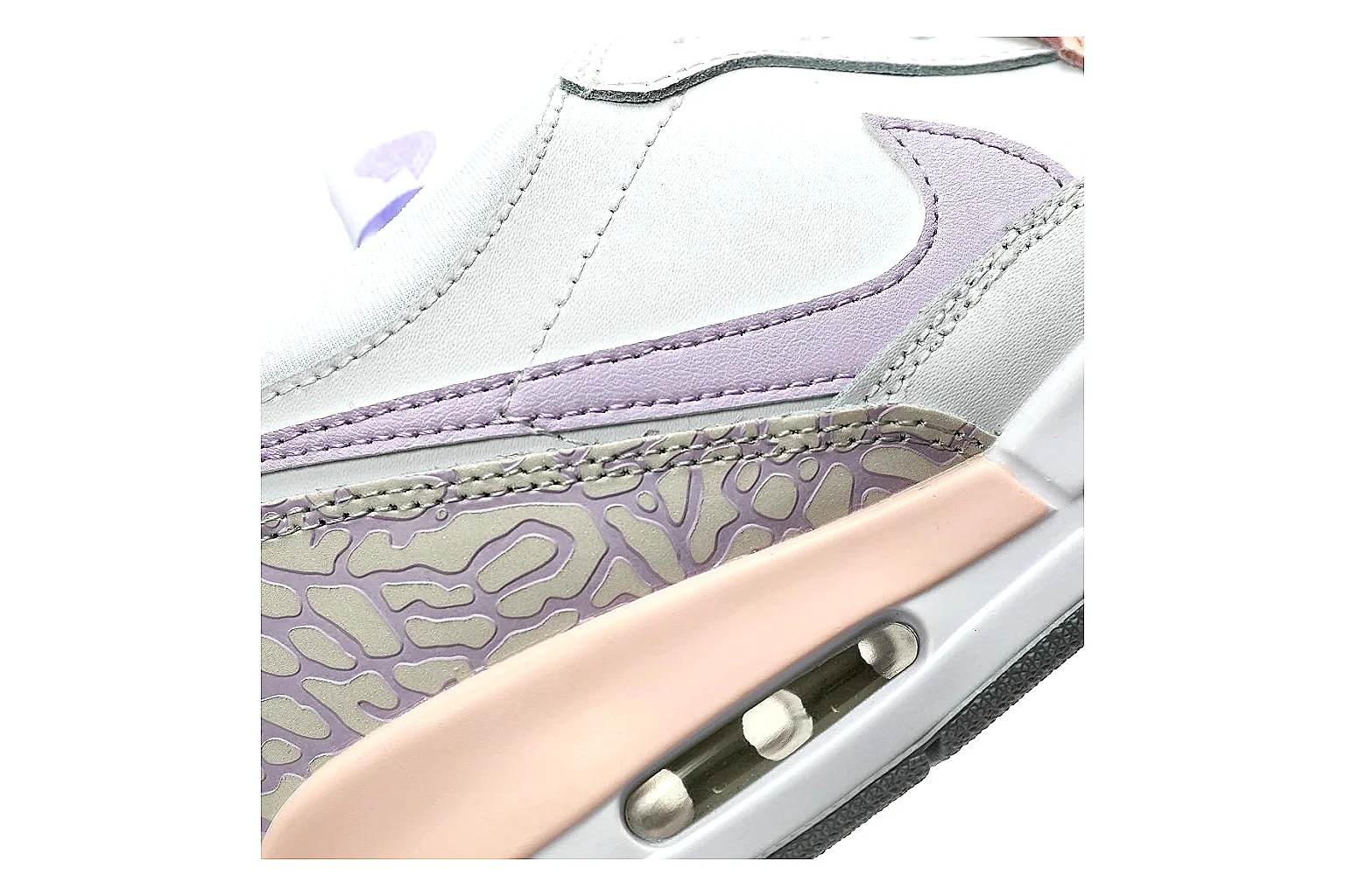 Nike sketch low-top White Pastel 1061 comparison signal note six-photo gallery thumbnail 6
