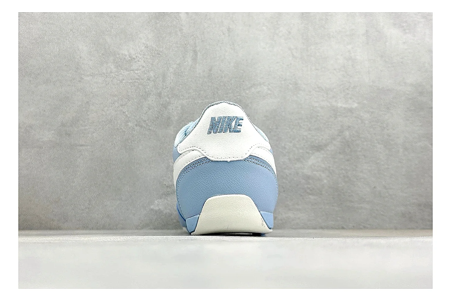 Nike Sprint Sister Light Blue comparison photo showing light blue retro-runner upper, slim side profile, tonal panels, and low everyday sole thumbnail 3
