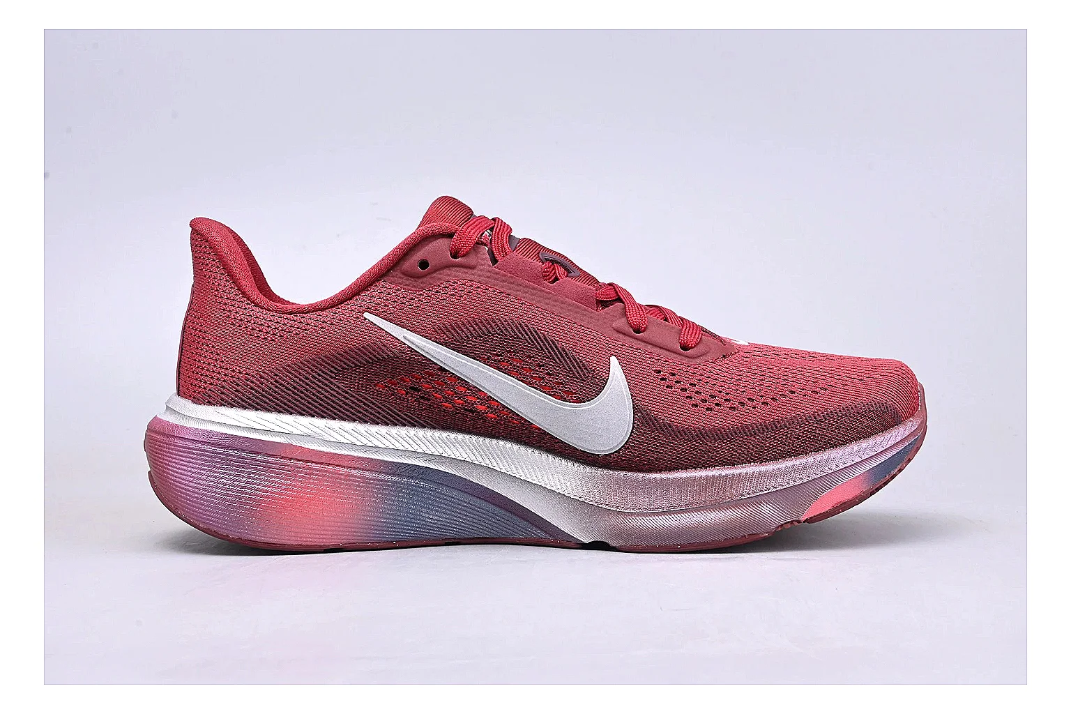 Nike Air Zoom Vomero Red Runner comparison signal photo with red vomero runner with mixed upper and runner shape thumbnail 6