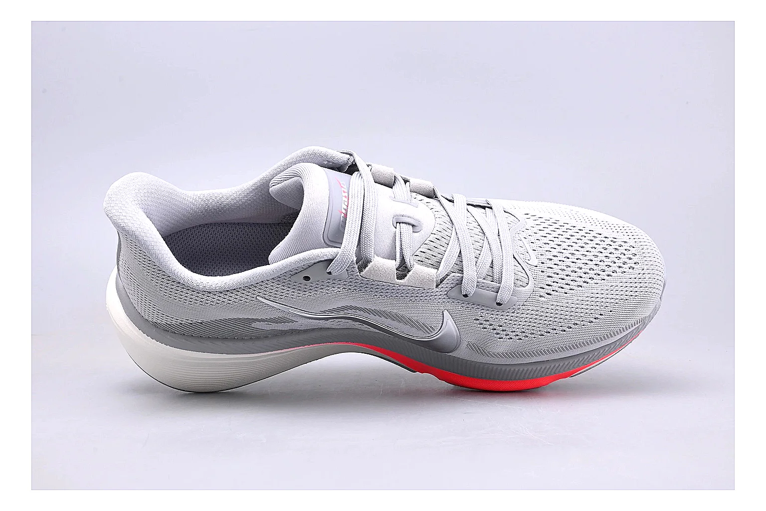 Nike Air Zoom Vomero White Pink comparison signal photo with white pink vomero runner with mixed upper and runner shape