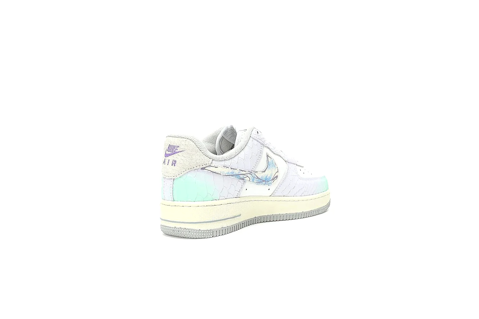 Kako Scout comparison images for Nike White Aqua Low Court thumbnail 2