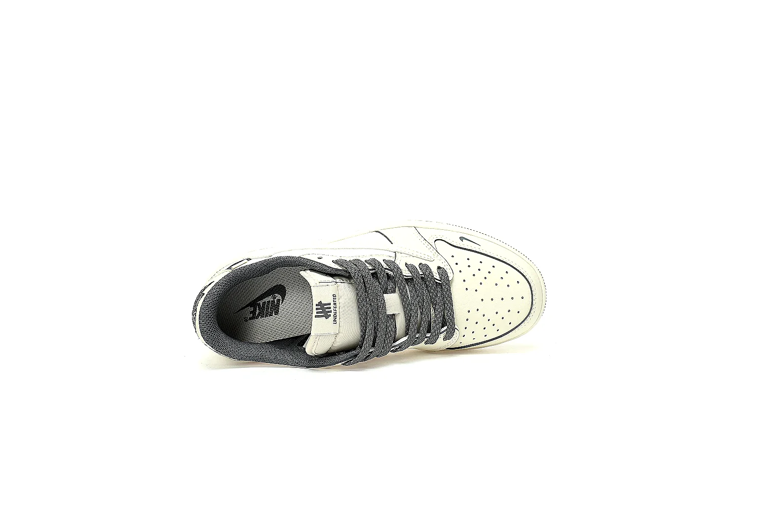 Kako Scout comparison images for Nike White Black Low Court thumbnail 3