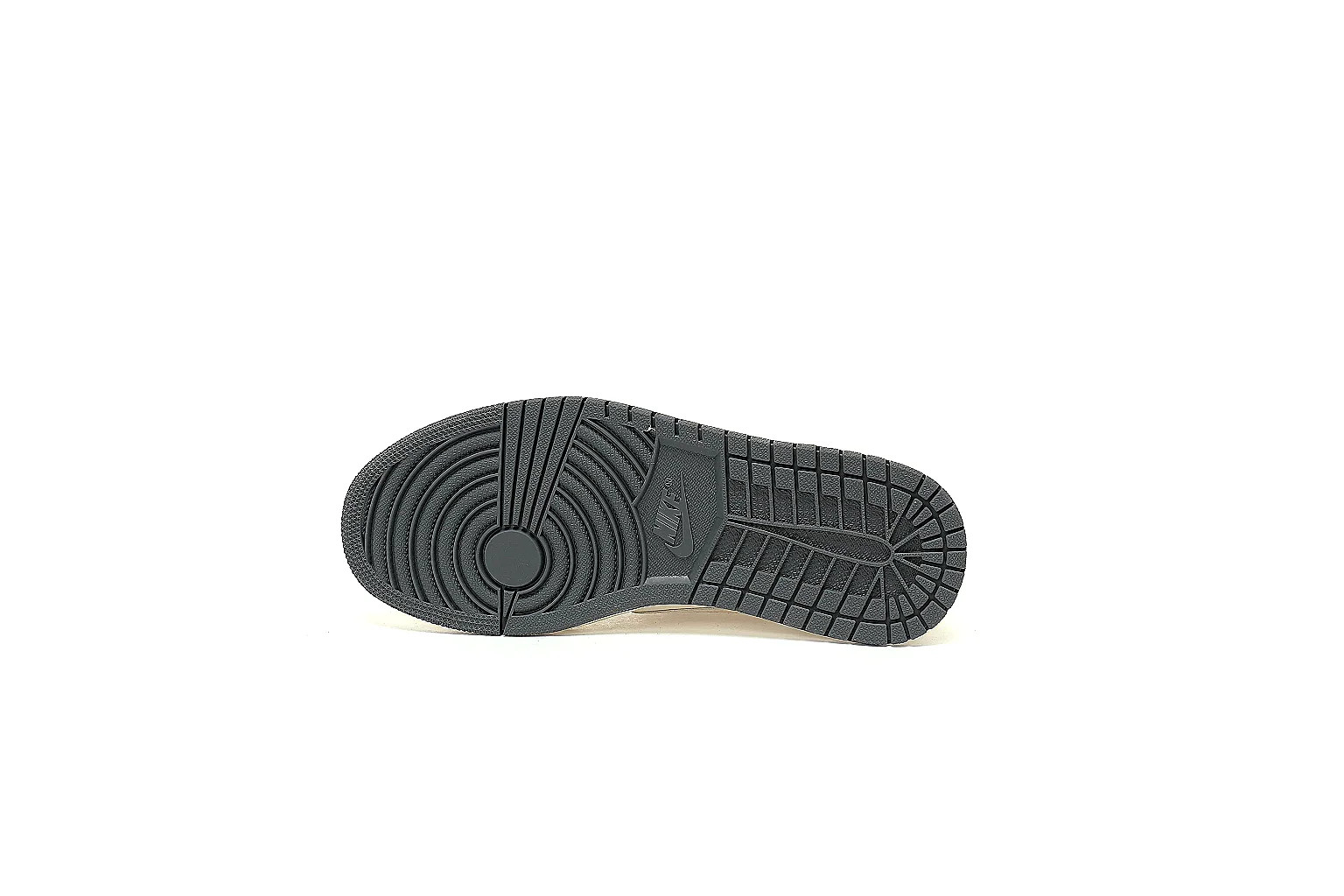 Kako Scout comparison images for Nike White Black Low Court thumbnail 4