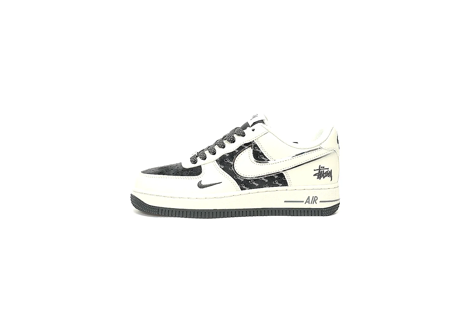 Kako Scout comparison images for Nike White Black Low Court