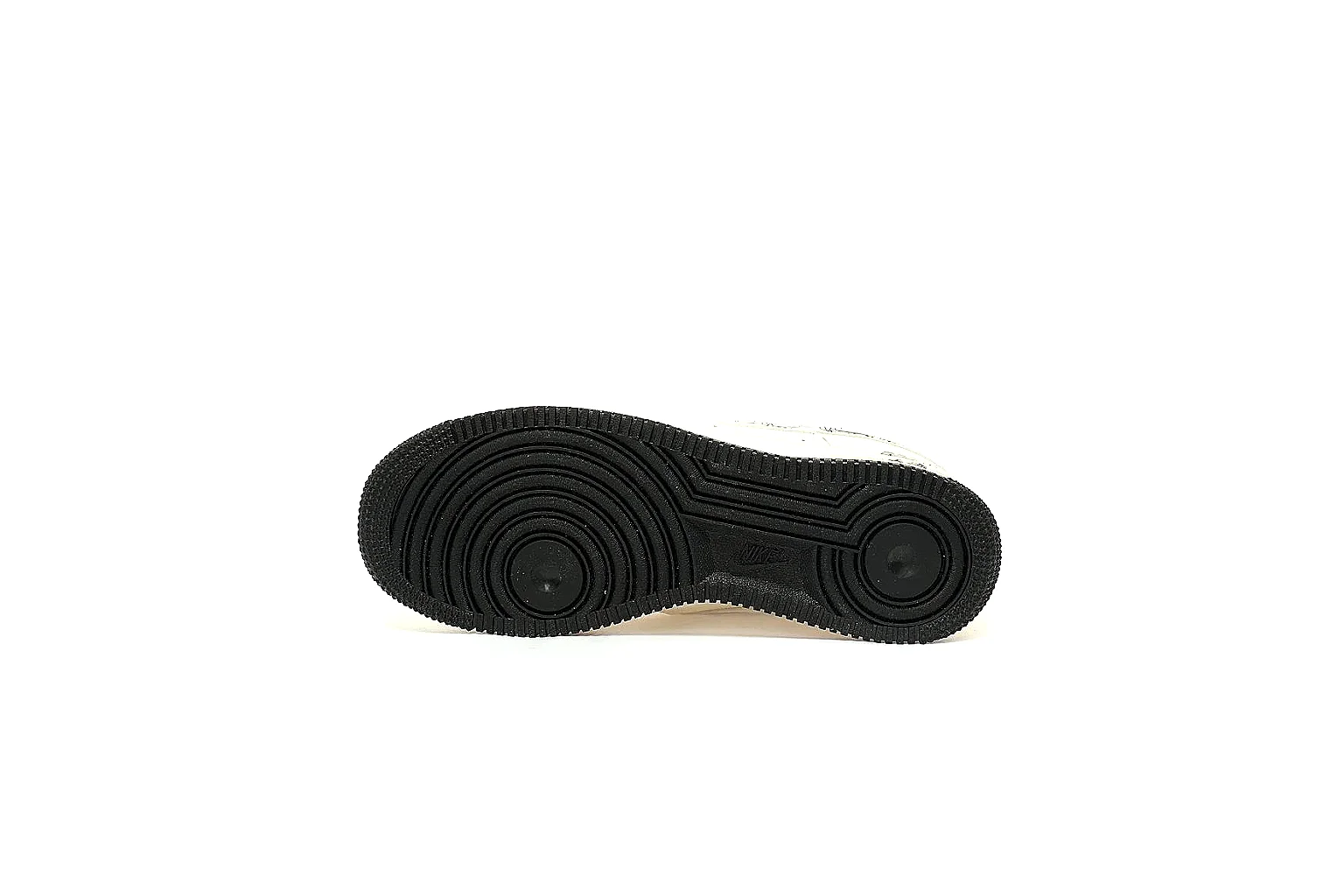 Kako Scout comparison images for Nike White Black Low Court thumbnail 3