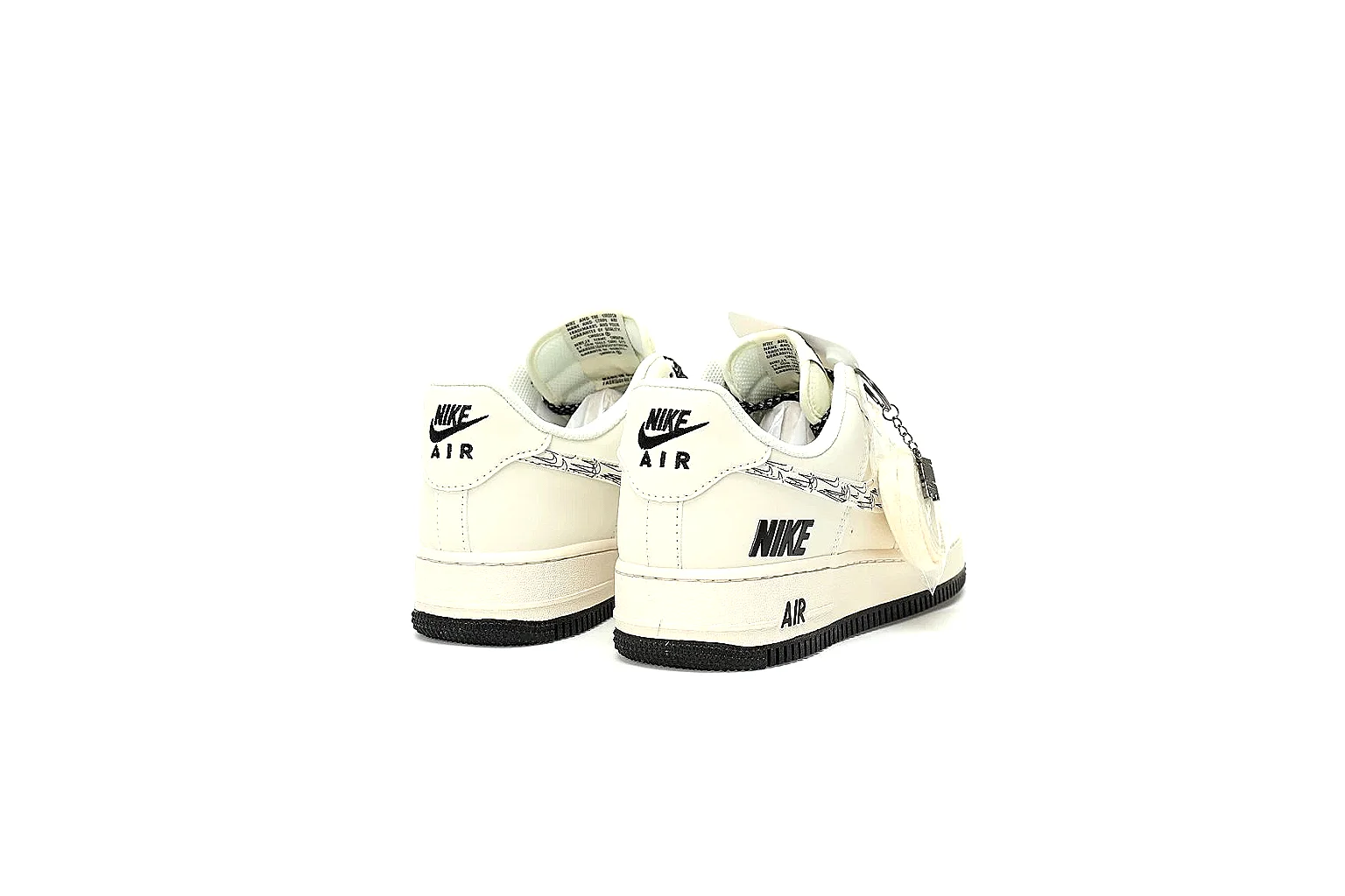 Kako Scout comparison images for Nike White Black Low Court thumbnail 5