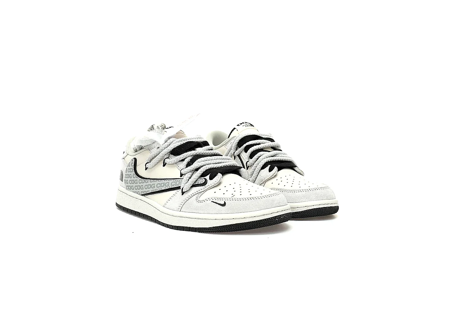 Kako Scout comparison images for Nike White Black Low Court Sneaker thumbnail 5