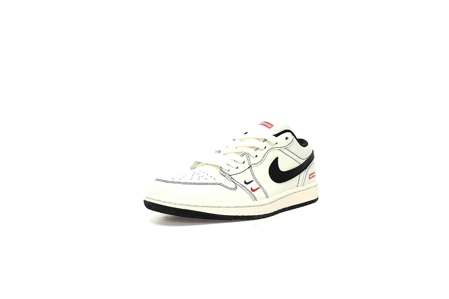 Kako Scout comparison images for Nike White Black Low Court Sneaker thumbnail 6