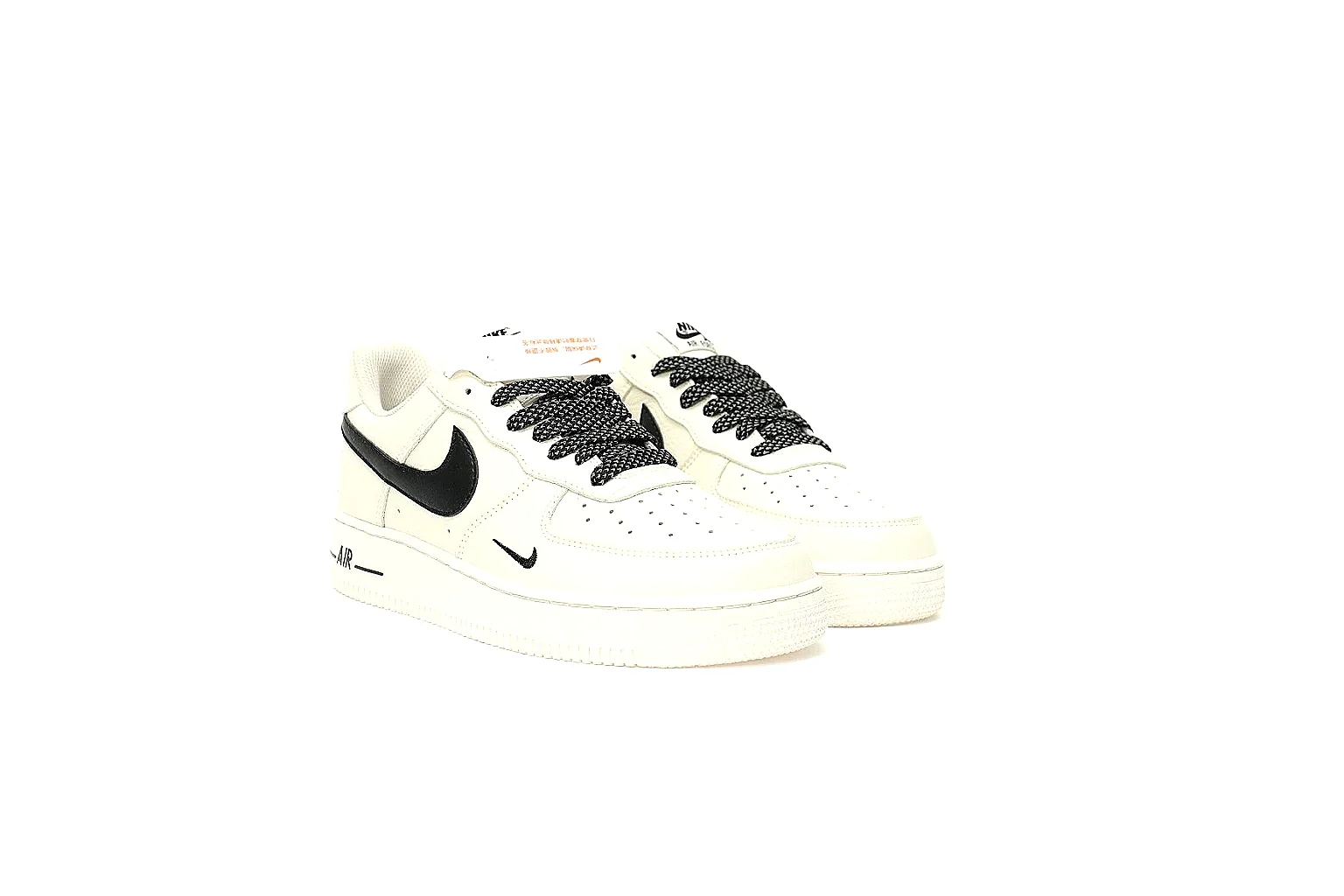 Kako Scout comparison images for Nike White Black Low Court thumbnail 4
