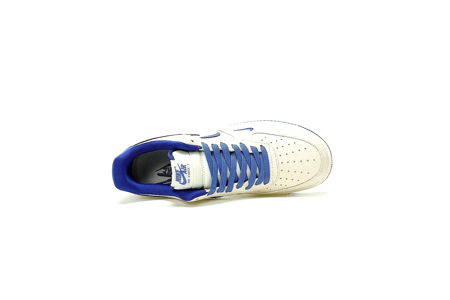Kako Scout comparison images for Nike White Blue Low Court Sneaker thumbnail 2