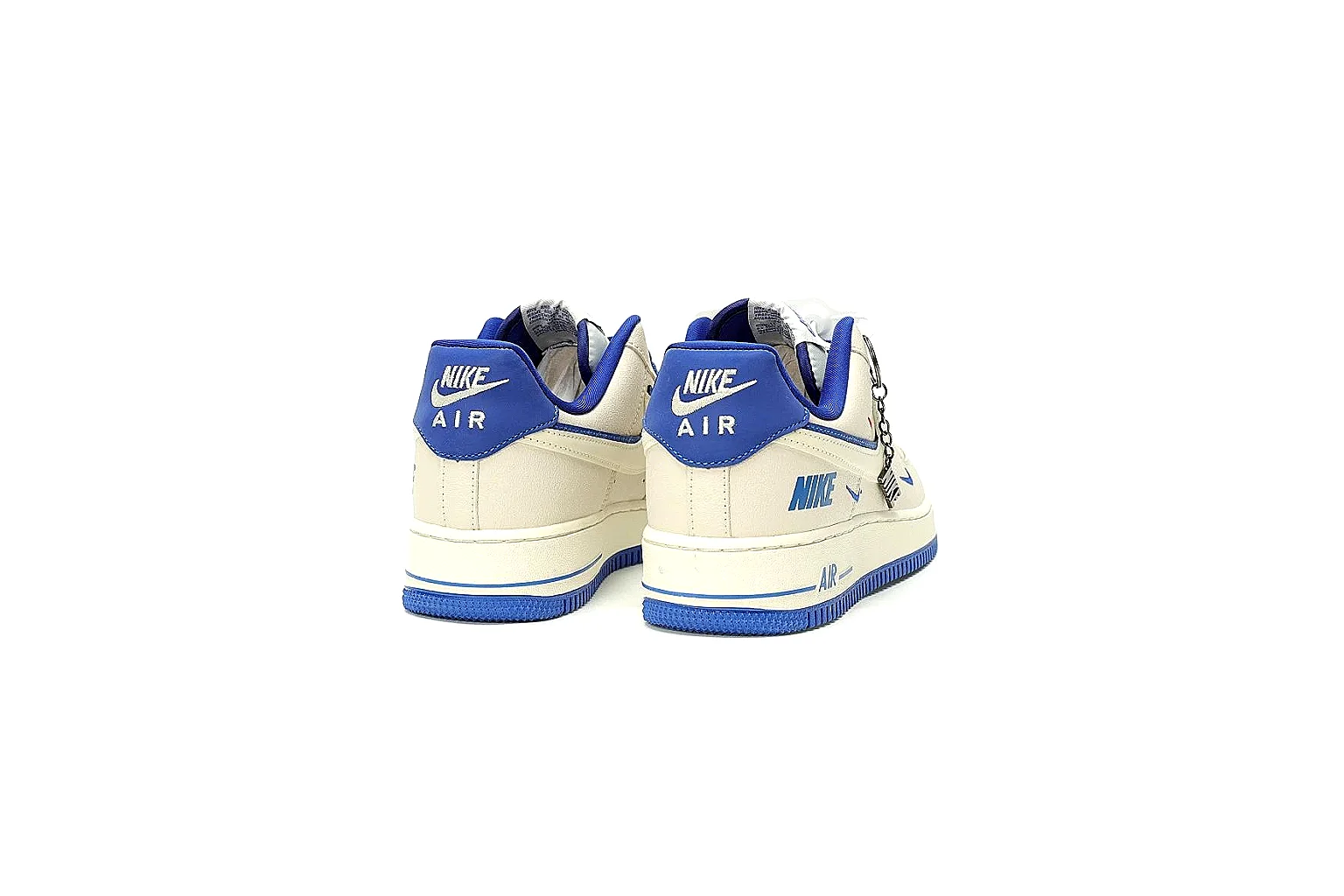 Kako Scout comparison images for Nike White Blue Low Court Sneaker thumbnail 5