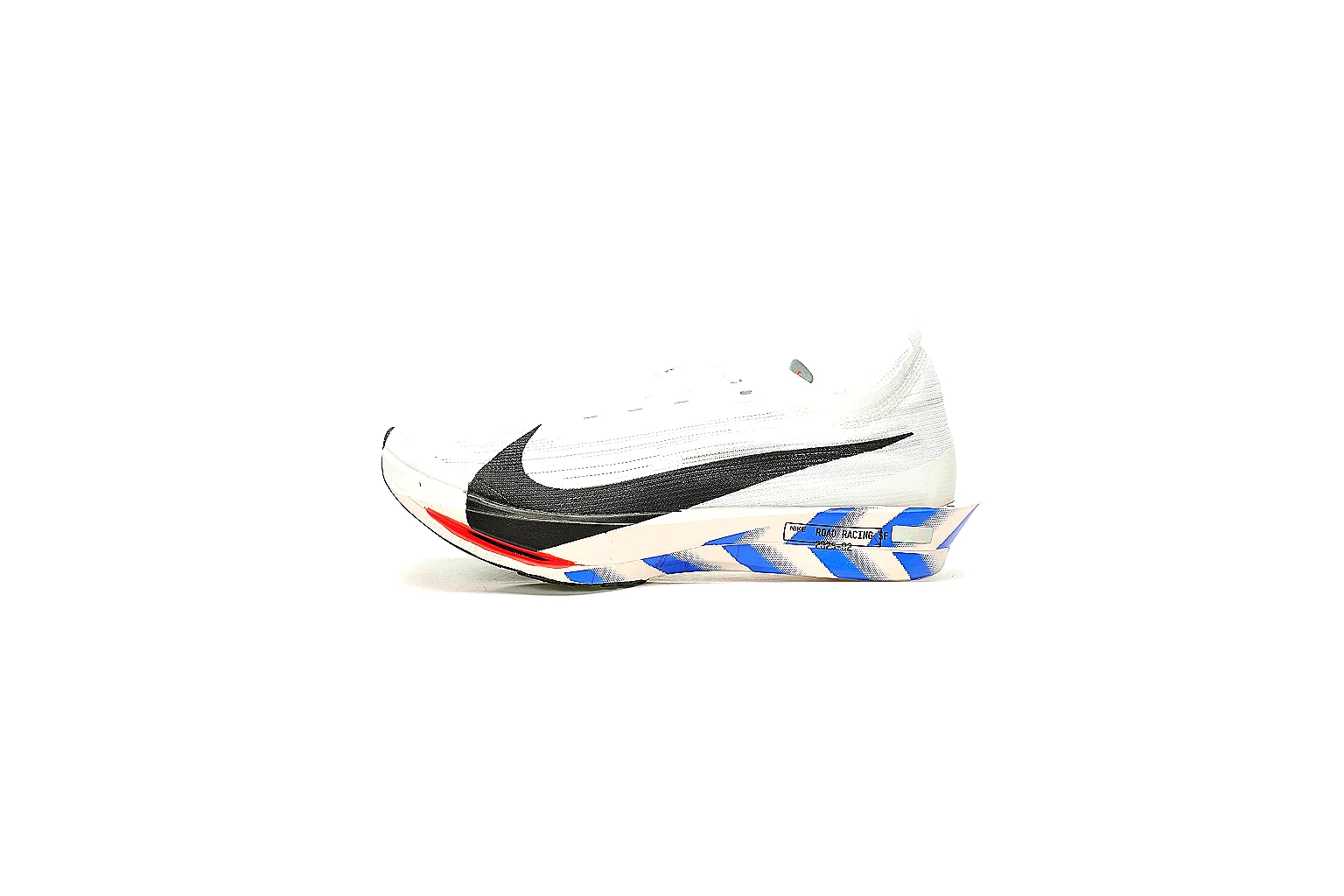 Kako Scout comparison images for Nike White Blue Red Runner Sneaker
